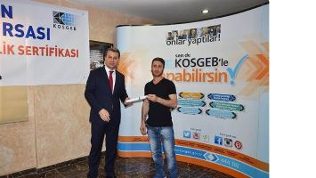VALİ, GİRİŞİMCİLERE SERTİFİKA VERDİ