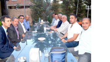 &ldquo;İHSANOĞLU, HERKESİN CUMHURBAŞKANI OLABİLECEK NİTELİKLERE SAHİP&rdquo;