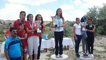 PETROLSPOR&rsquo;LU ATLETLER, 2 KUPA İLE D&Ouml;ND&Uuml;