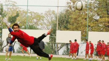 G&Ouml;KHAN ASLAN BATMAN PETROLSPOR&rsquo;DA