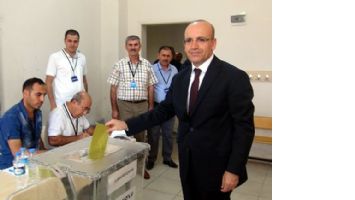 BAKAN ŞİMŞEK, OYUNU BATMAN&rsquo;DA KULLANDI
