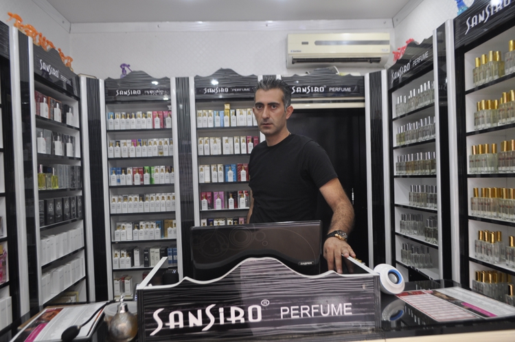 SANSİRO PARF&Uuml;MLERİ, BATMANLILARLA BULUŞTU
