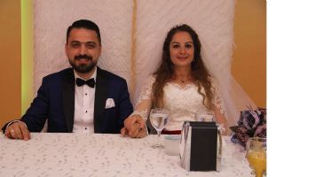 UYANIK AİLESİNİN MUTLU G&Uuml;N&Uuml;