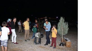 KIRA DAĞI&rsquo;NDA GEZEGENLERİ İZLEDİLER