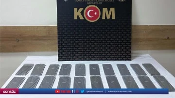 20 ka&ccedil;ak cep telefonu bulundu