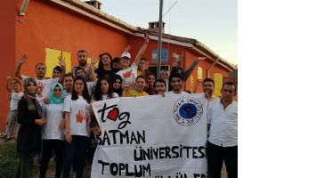 TOPLUM G&Ouml;N&Uuml;LL&Uuml;LERİ, OKUL BOYADI