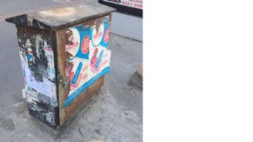 UYARILAR AFİŞLERLE KAPATILMIŞ