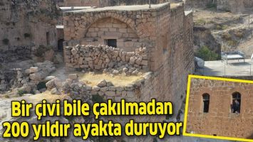 BİR &Ccedil;İVİ BİLE &Ccedil;AKILMADAN 200 YILDIR AYAKTA DURUYOR