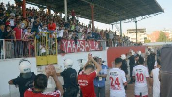 PETROLSPOR CENTİLMENLİĞİ İLE ALKIŞ ALIYOR!...