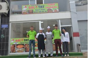 BAL BAT, M&Uuml;ŞTERİ AĞINI B&Uuml;Y&Uuml;T&Uuml;YOR