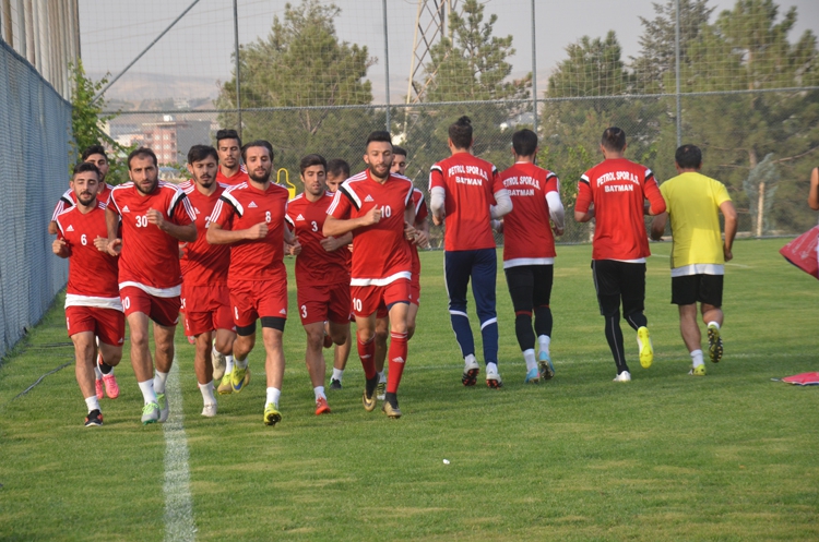 PETROLSPOR MANİSA MA&Ccedil;INA HAZIRLANIYOR