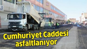 CUMHURİYET CADDESİ ASFALTLANIYOR