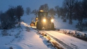 216 kırsal mahallenin yolu ulaşıma a&ccedil;ıldı