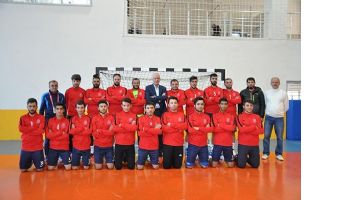 HENTBOL KARŞILAŞMASINI BELEDİYESPOR KAZANDI