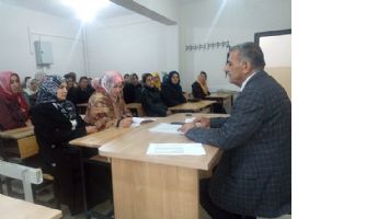 HEM M&Uuml;D&Uuml;R&Uuml;, &Ouml;ĞRETİCİLERLE BULUŞTU