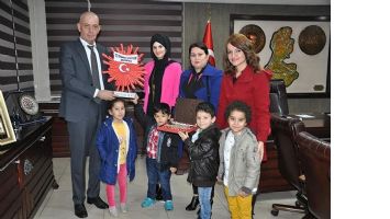 BELEDİYE, MİNİK KONUKLARI AĞIRLADI