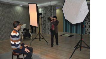 FOTOĞRAF&Ccedil;ILARDA &ldquo;&Ccedil;İPLİ KART&rdquo; YOĞUNLUĞU
