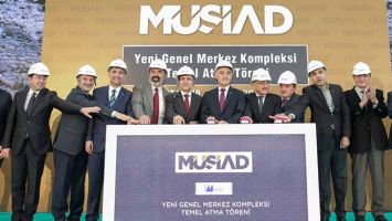 M&Uuml;SİAD, İSTANBUL'DA TEMEL ATMA T&Ouml;RENİ D&Uuml;ZENLEDİ