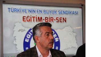 ERGİN &ldquo;&Ccedil;ALIŞAN GAZETECİLERİN HAKLARI KORUNMALI&rdquo;