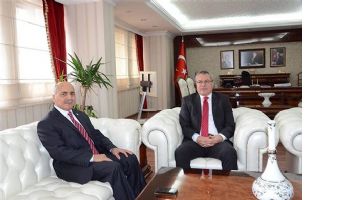 REKT&Ouml;R&rsquo;DEN VALİ&rsquo;YE VEDA ZİYARETİ