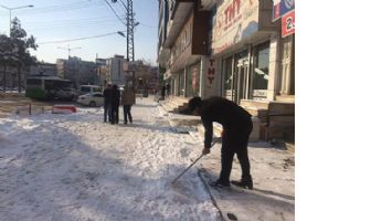 ESNAFTAN KAR TEMİZLİĞİ