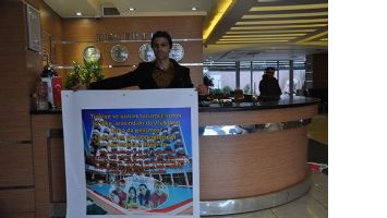SARAN&rsquo;DAN TEK KİŞİLİK EYLEM