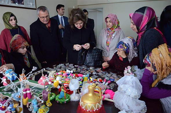 DENİZ &Ccedil;İFTİ, &Ccedil;ATOM&rsquo;UN KADINLARI İLE BULUŞTU