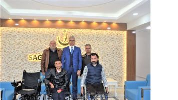 ENGELLİLERE AK&Uuml;L&Uuml; SANDALYE DESTEĞİ