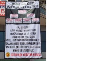 EĞİTİM SEN&rsquo;DEN PANKARTLI PROTESTO