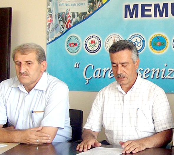 &ldquo;YERE BATSIN AHLAKTAN YOKSUN SENDİKACILIĞINIZ&rdquo;