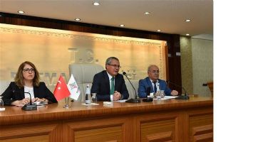 VALİ DENİZ &ldquo;MUHTARA PİRİM DESTEĞİ VERİLECEK&rdquo;