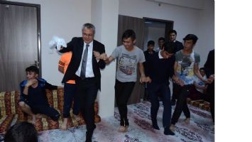 &Ouml;ĞRENCİ YURTLARINA VALİ ZİYARETİ