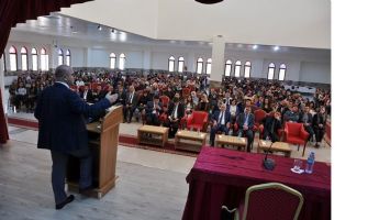 TIRNAK&Ccedil;I, &Ouml;ĞRETMEN VE &Ouml;ĞRENCİLERLE BULUŞTU