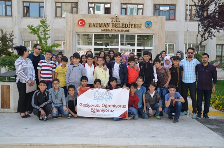 &Ouml;ĞRENCİLER GAZİANTEP&rsquo;E GİTTİ