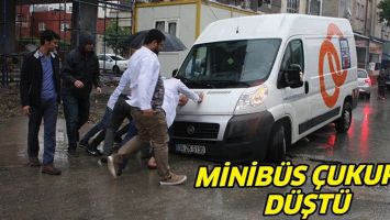 MİNİB&Uuml;S &Ccedil;UKURA D&Uuml;ŞT&Uuml;
