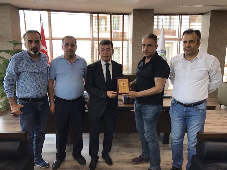 ASKF&rsquo;DEN BATSO&rsquo;YA TEŞEKK&Uuml;R PLAKETİ
