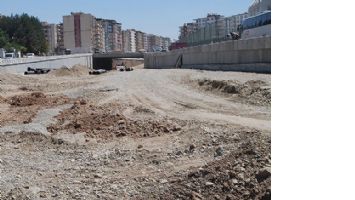 K&Ouml;PR&Uuml;L&Uuml; KAVŞAK BİTMEDİ GİTTİ!