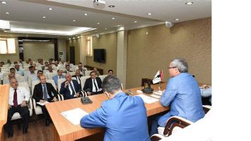 M&Uuml;D&Uuml;RLER, KENT SORUNLARINI G&Ouml;R&Uuml;ŞT&Uuml;