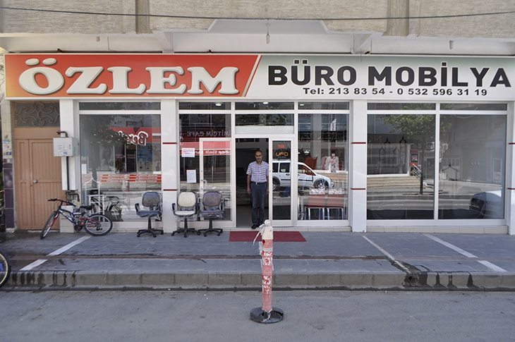 &Ouml;ZLEM MOBİLYA&rsquo;DA İNDİRİMLER BAŞLADI
