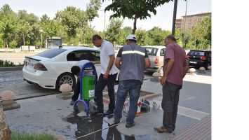 750 ADET &Ccedil;&Ouml;P KUTUSU KURULUYOR