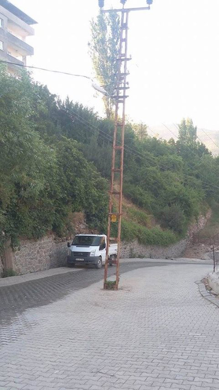 ORTADA DİREK VAR, YANDAN GE&Ccedil;&hellip;