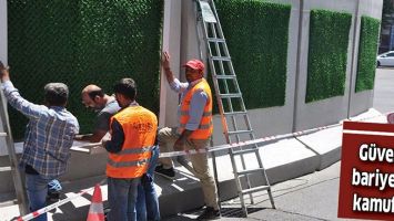 G&Uuml;VENLİK BARİYERİNE KAMUFLE&hellip;