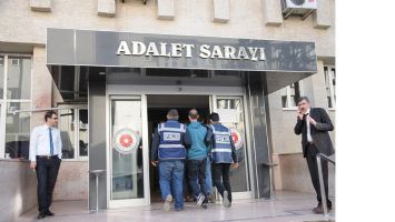 560 GRAM UYUŞTURUCUYLA YAKALANDILAR!
