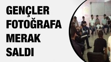 GEN&Ccedil;LER FOTOĞRAFA MERAK SALDI
