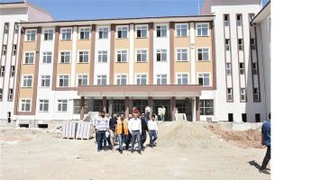 İNŞAAT HALİNDEKİ OKULLAR, İNCELENDİ