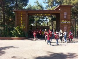 &Ouml;ĞRENCİLER ANTEP&rsquo;TEN D&Ouml;ND&Uuml;