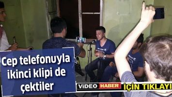 CEP TELEFONUYLA İKİNCİ KLİPİ DE &Ccedil;EKTİLER