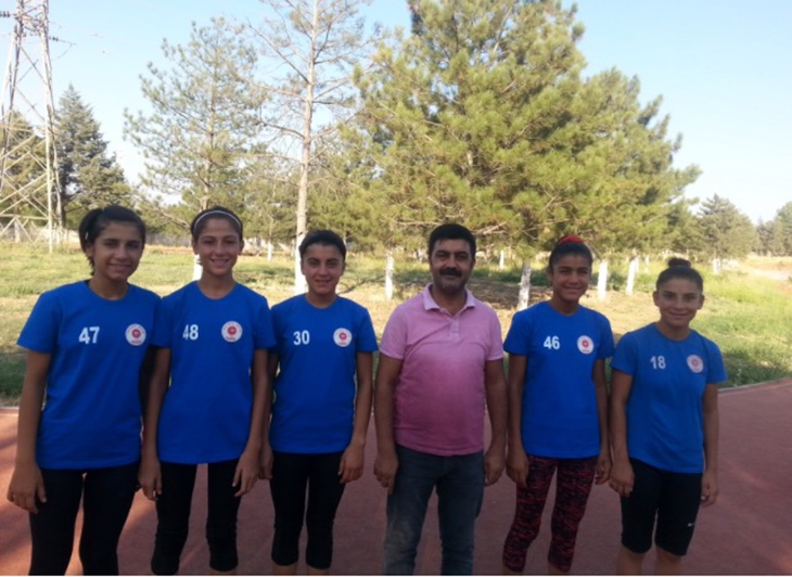ALTIN KIZLAR, MİLLİ TAKIMDA