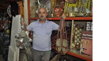 ZAHİRE K&Uuml;PLERİ, İLGİ &Ccedil;EKİYOR...