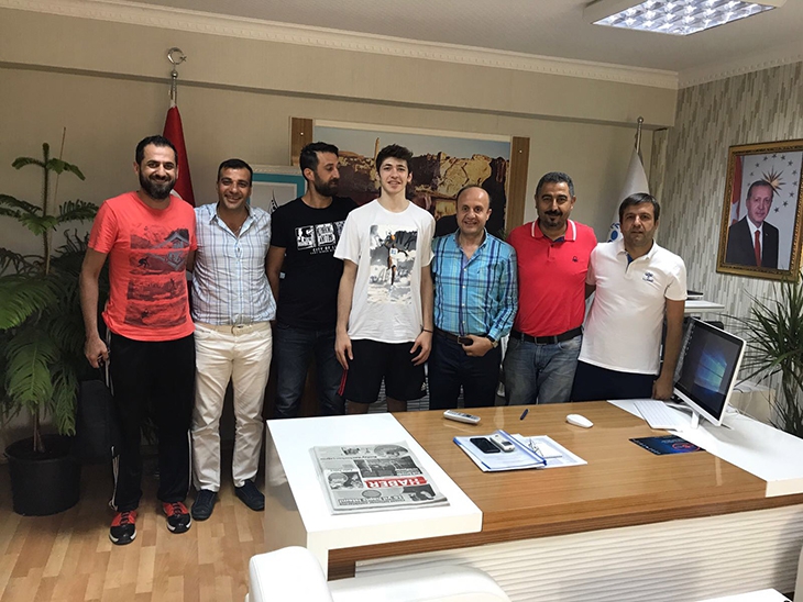 MİLLİ BASKET&Ccedil;İ&rsquo;DEN EREN&rsquo;E ZİYARET